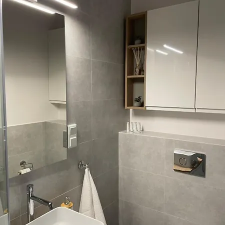 Cubus Nest Apartment Warschau Exterior foto